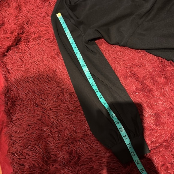 DKNY Black Elegant side Knot  Contemporary long sleeve dress Sz 10 - Picture 12 of 15